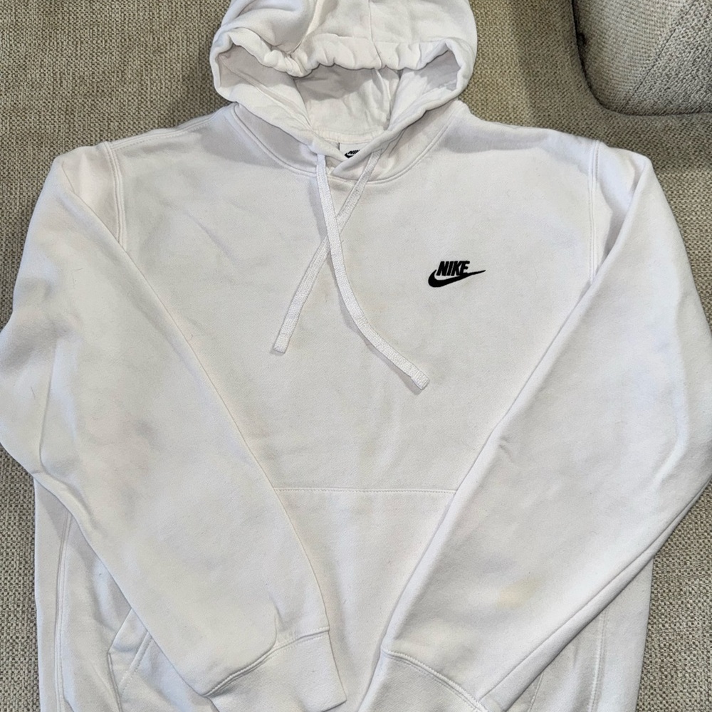 Nike Men’s White Sweatshirt